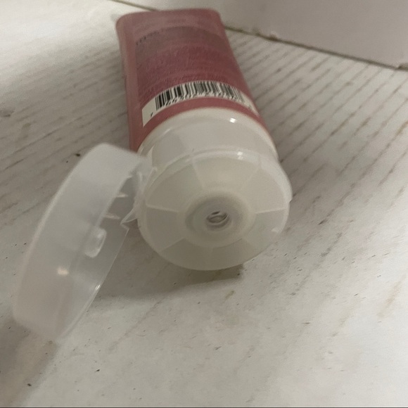 Shea Moisture Peace Rose Hair Conditioner - Picture 3 of 3